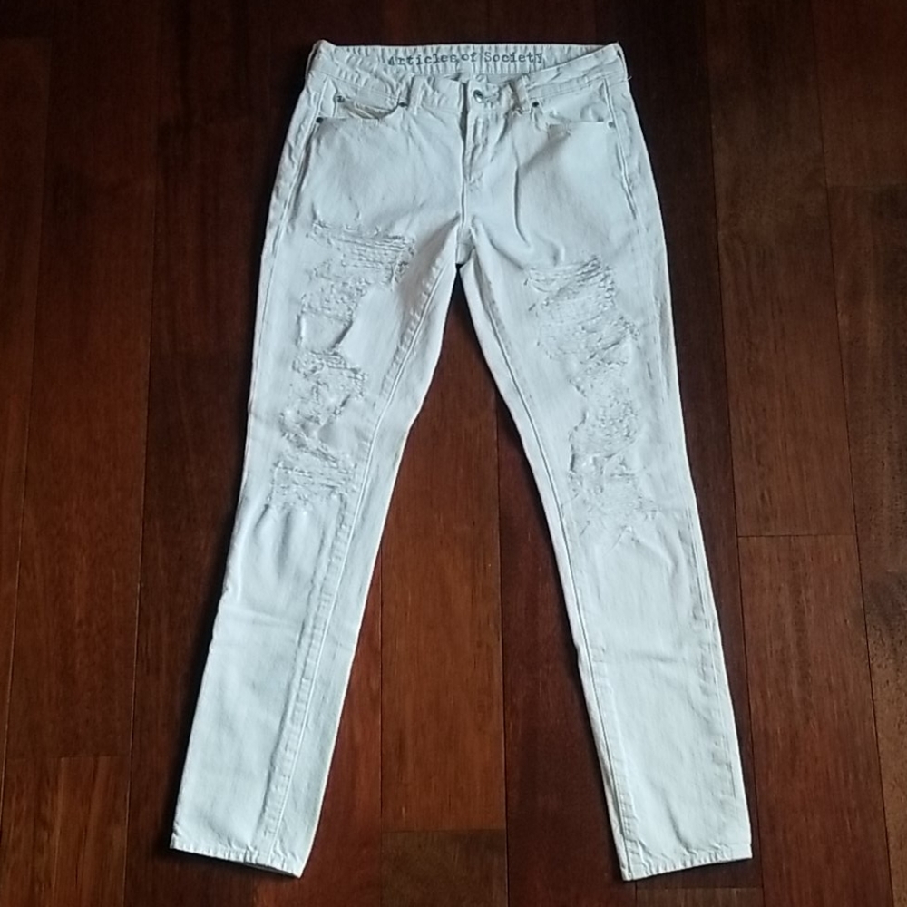 Articles of Society | Distressed White Jeans